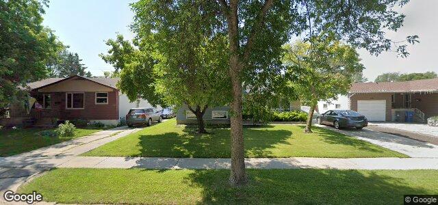 Larawan ng 678 Roberta Avenue sa Winnipeg, Manitoba