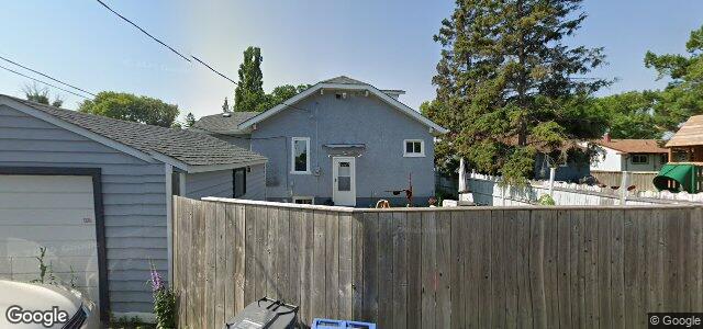 679 Helmsdale Avenue（加拿大曼尼托巴省溫尼伯市）房屋照片