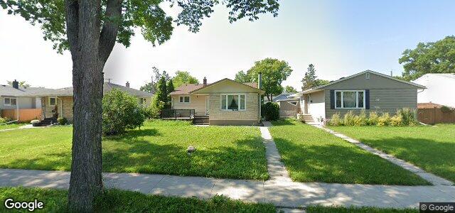 Photo of 680 Dunrobin Avenue in Winnipeg, Manitoba