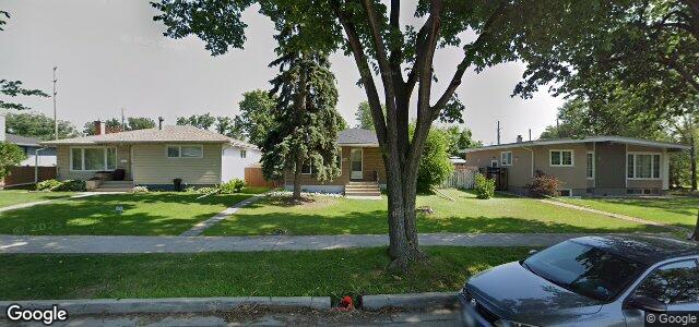 Larawan ng 687 Dunrobin Avenue sa Winnipeg, Manitoba