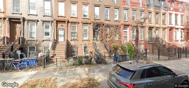 Photo of 687 Greene Avenue in Winnipeg, Manitoba