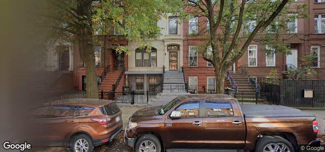 Larawan ng 694 Greene Avenue sa Winnipeg, Manitoba