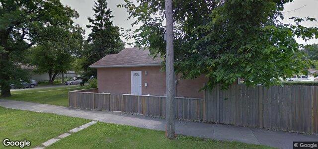 Larawan ng 768 Brazier Street sa Winnipeg, Manitoba