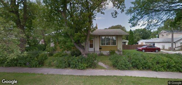 Larawan ng 844 Brazier Street sa Winnipeg, Manitoba