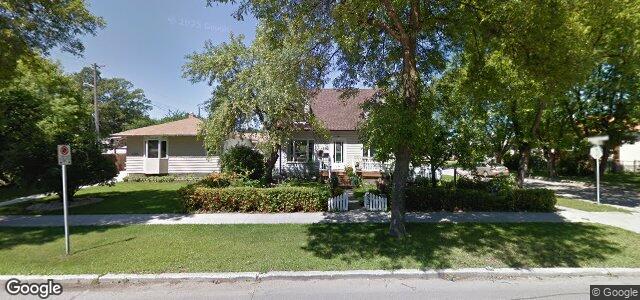 Larawan ng 892 Brazier Street sa Winnipeg, Manitoba
