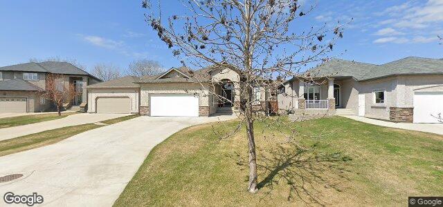 Larawan ng 10 Hardman Court sa Winnipeg, Manitoba