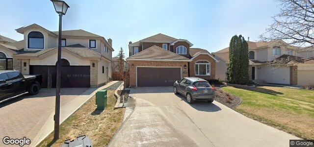 Larawan ng 10 Norcross Crescent sa Winnipeg, Manitoba