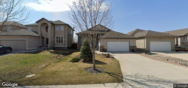 Larawan ng 100 Bridgetown Drive sa Winnipeg, Manitoba