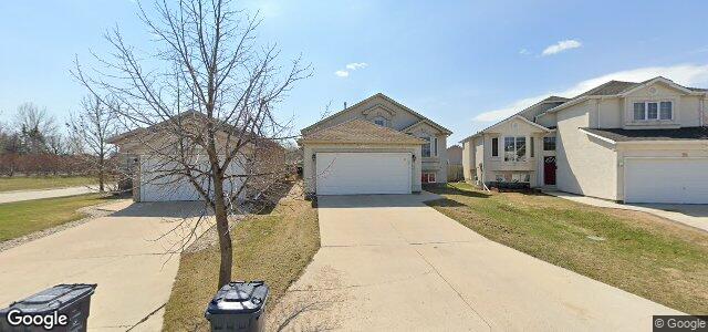 Larawan ng 104 Braswell Bay sa Winnipeg, Manitoba