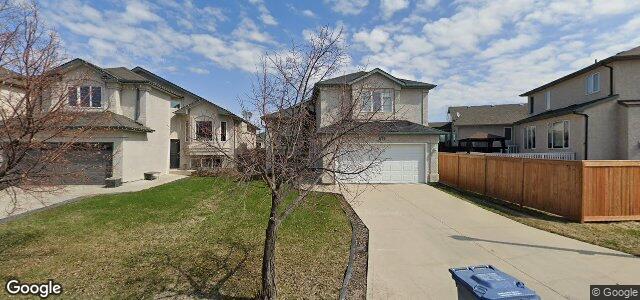 Larawan ng 11 Montvale Crescent sa Winnipeg, Manitoba