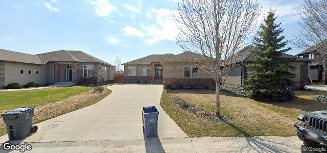 Larawan ng 12 Eastoak Drive sa Winnipeg, Manitoba