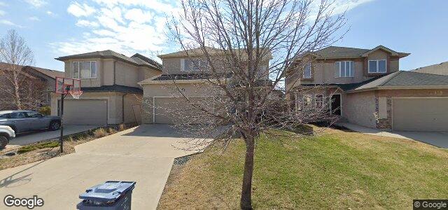 Larawan ng 135 Montvale Crescent sa Winnipeg, Manitoba