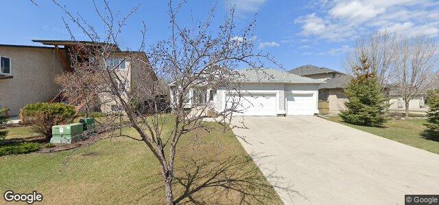 Larawan ng 135 Willmington Drive sa Winnipeg, Manitoba