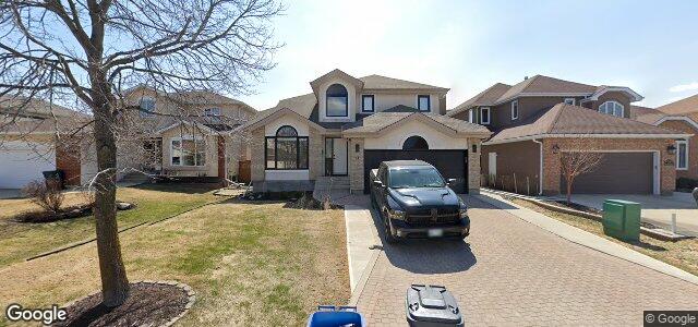 Larawan ng 14 Norcross Crescent sa Winnipeg, Manitoba