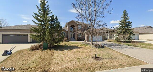 Larawan ng 208 Orchard Hill Drive sa Winnipeg, Manitoba