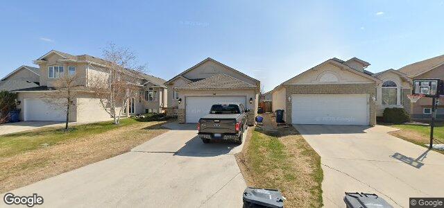 Larawan ng 23 Braswell Bay sa Winnipeg, Manitoba