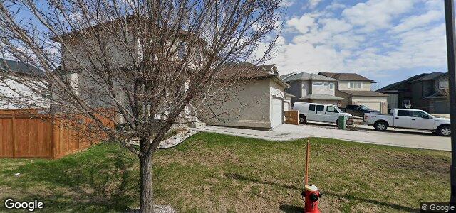 Larawan ng 23 Montvale Crescent sa Winnipeg, Manitoba