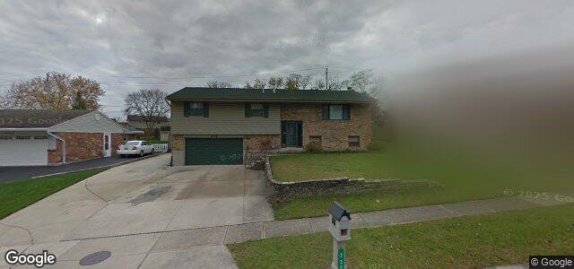 Larawan ng 232 Orchard Hill Drive sa Winnipeg, Manitoba