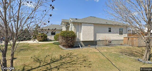 Larawan ng 261 Orchard Hill Drive sa Winnipeg, Manitoba