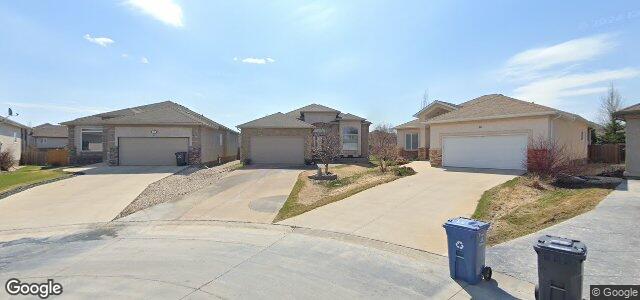 Larawan ng 34 Hardman Court sa Winnipeg, Manitoba