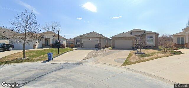 Larawan ng 38 Hardman Court sa Winnipeg, Manitoba