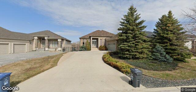 Photo of 39 Westwater Drive in Winnipeg, Manitoba