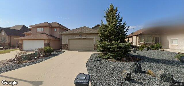 Larawan ng 40 Waterton Drive sa Winnipeg, Manitoba