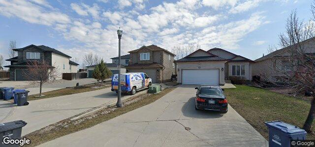 Larawan ng 43 Montvale Crescent sa Winnipeg, Manitoba