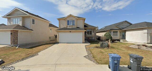 Larawan ng 50 Southside Drive sa Winnipeg, Manitoba