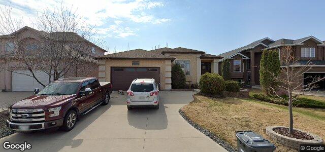 Larawan ng 50 Westwater Drive sa Winnipeg, Manitoba