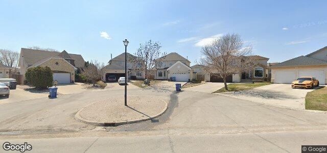 Larawan ng 51 Orchard Hill Drive sa Winnipeg, Manitoba