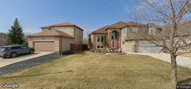 Larawan ng 54 Waterton Drive sa Winnipeg, Manitoba