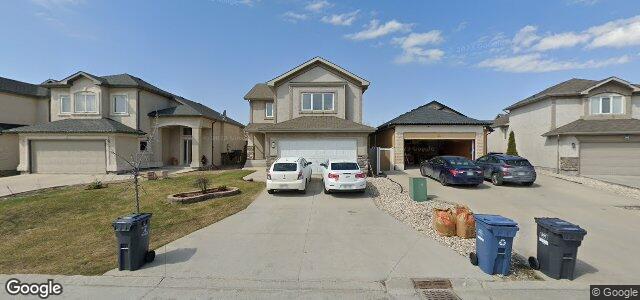 Larawan ng 56 Montvale Crescent sa Winnipeg, Manitoba