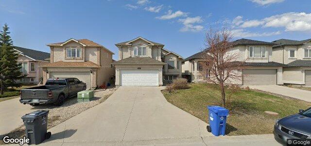 Larawan ng 68 Montvale Crescent sa Winnipeg, Manitoba