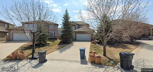 Larawan ng 83 Yorkwood Drive sa Winnipeg, Manitoba