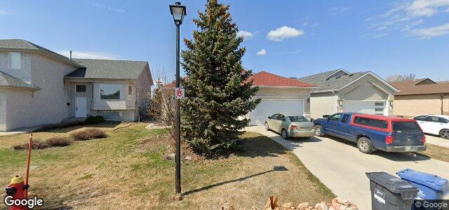 Larawan ng 92 Norcross Crescent sa Winnipeg, Manitoba