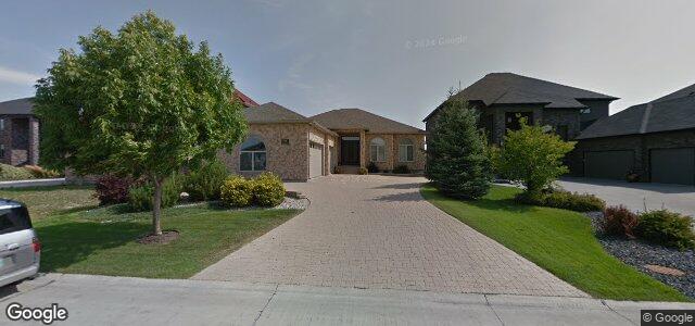 Larawan ng 94 Eastoak Drive sa Winnipeg, Manitoba