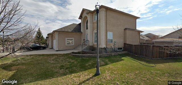 Larawan ng 98 Westwater Drive sa Winnipeg, Manitoba
