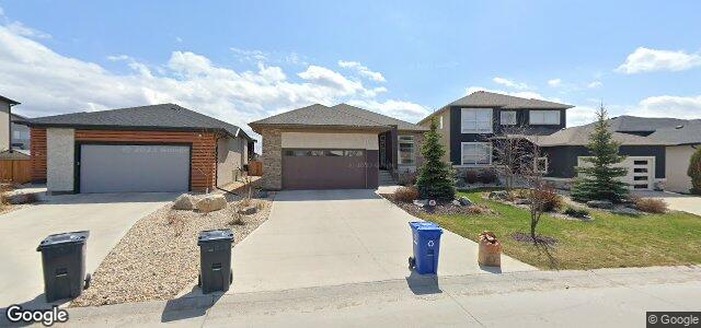 Larawan ng 10 East Plains Drive sa Winnipeg, Manitoba