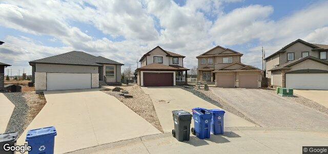 Photo of 107 Red Moon Road in Winnipeg, Manitoba