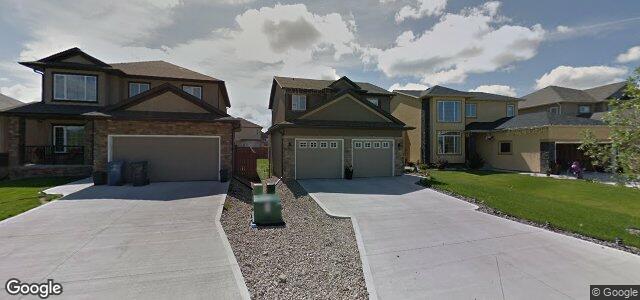 Larawan ng 111 Red Lily Road sa Winnipeg, Manitoba