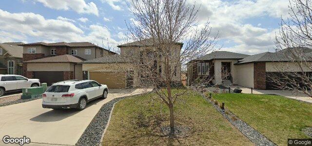 Larawan ng 131 Red Moon Road sa Winnipeg, Manitoba