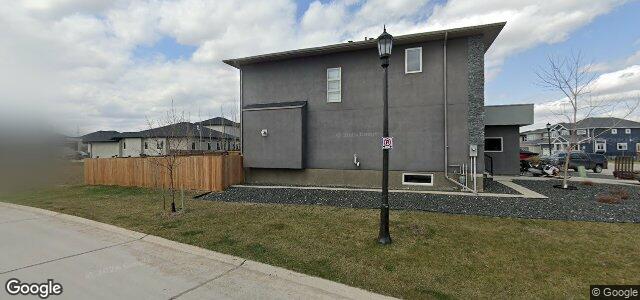 Larawan ng 136 Wildflower Way sa Winnipeg, Manitoba