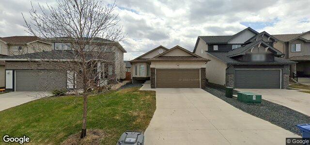 Larawan ng 14 Rain Shadow Bay sa Winnipeg, Manitoba