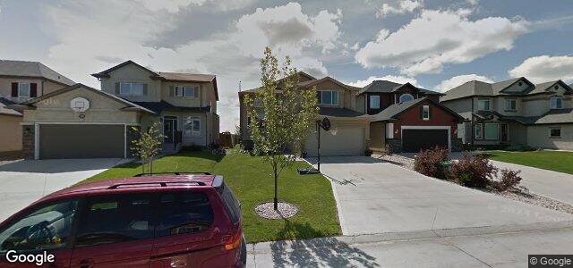 Larawan ng 18 Red Lily Road sa Winnipeg, Manitoba