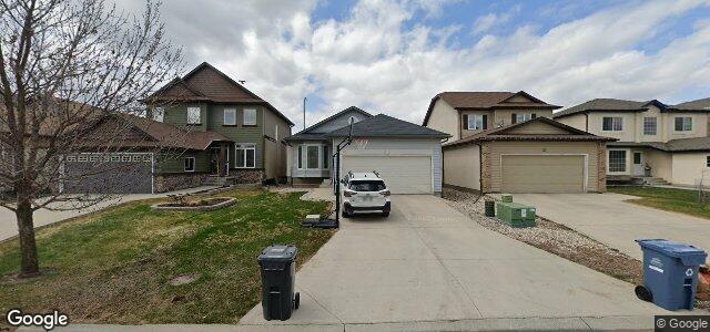 Larawan ng 18 Tallgrass Crescent sa Winnipeg, Manitoba