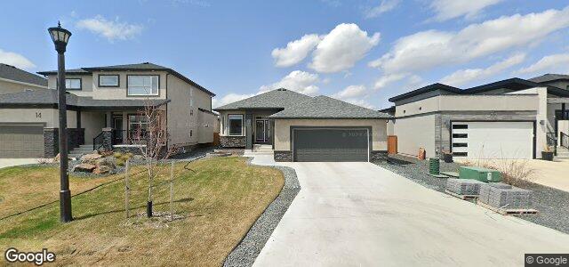 Larawan ng 18 West Plains Drive sa Winnipeg, Manitoba