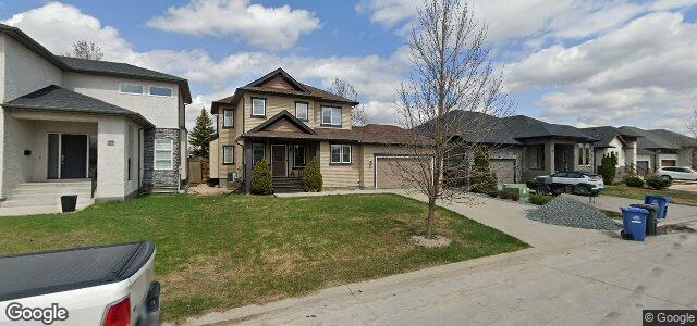 Larawan ng 21 Red Moon Road sa Winnipeg, Manitoba