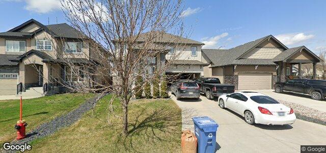 Larawan ng 213 Blue Sun Drive sa Winnipeg, Manitoba