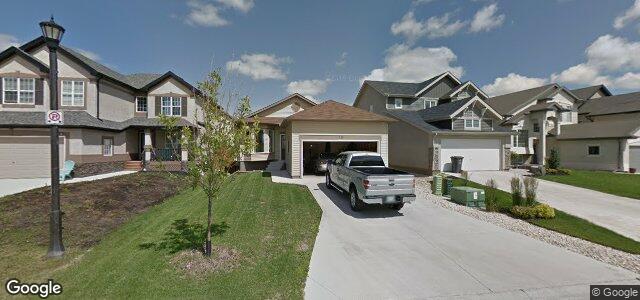 Larawan ng 215 Red Lily Road sa Winnipeg, Manitoba